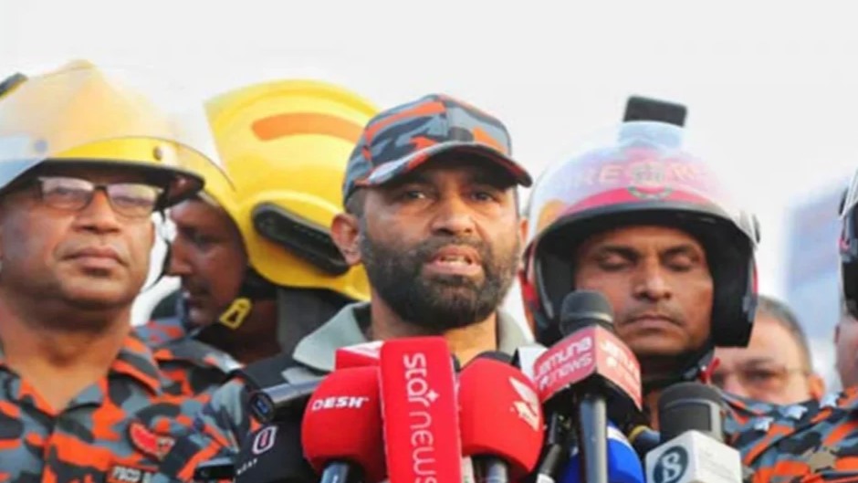 বিমানবন্দরের কার্গো ভিলেজের আগুন প্রায় সাড়ে ২৬ ঘণ্টা পর পুরোপুরি নির্বাপণ